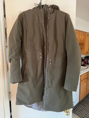 Helly Hansen Green Parka thumbnail 1