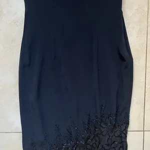 Cache Black Lace Beaded Crisscross Back Evening Formal Mermaid Dress Size 2 thumbnail 4