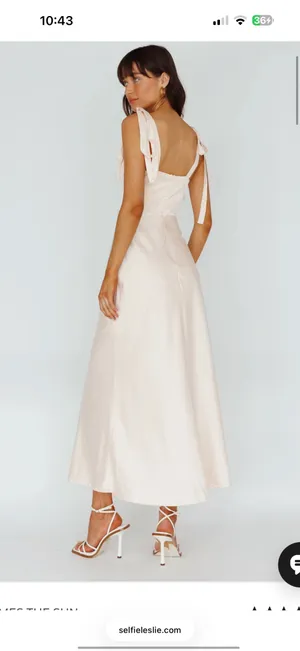 Selfie Leslie Dress thumbnail 2