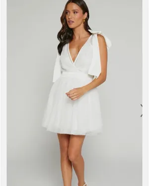 NWT SHOWPO Karalyn mini dress- bow strap plunge pearl detail thumbnail 2