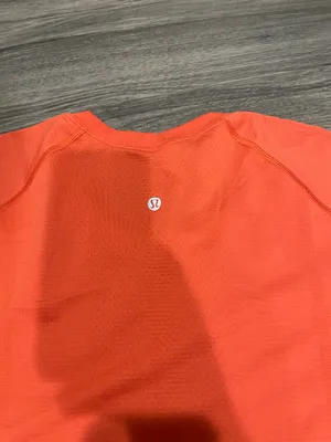 Lululemon Swiftly Tech Short Sleeve thumbnail 3