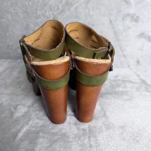 Cape Robbin Platform Sandals Boho Earthy Hippie Block Heel Wood Clog Sz 6 Green thumbnail 4