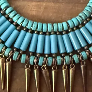 Gold tone turquoise bead spike statement necklace Blue thumbnail 3