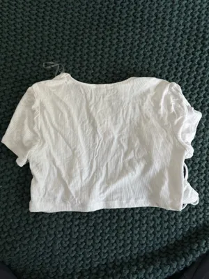 Garage Cropped Tie Front T-Shirt thumbnail 2