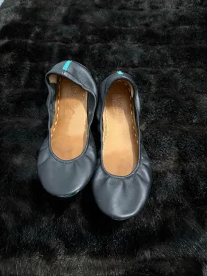 Tieks by Gavrieli Leather Ballet Flats Metallic Gray Women's Size 10 thumbnail 2