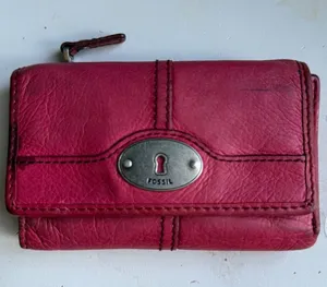 Fossil Red Leather Trifold Wallet with Zipper Pocket thumbnail 1