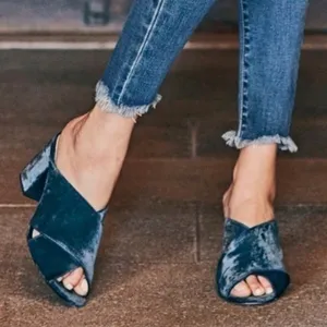 SOLE SOCIETY Luella Cloud Blue Crisscross Mules thumbnail 1
