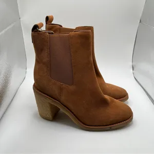 NWOBLauren Ralph Lauren Marianna Suede Waterrepellent Chunky Heel Ankle Boot 5.5 thumbnail 6