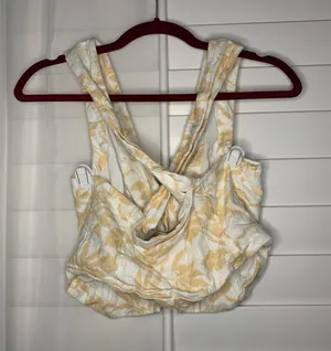 Abercrombie Cropped Vests thumbnail 3