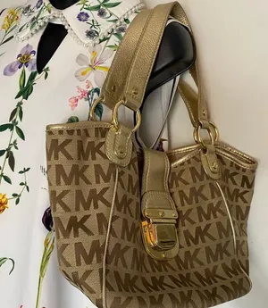 Michael Kors Medium Brown/Gold Fabric Shoulder Bag thumbnail 6