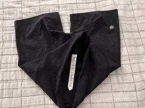 Lululemon Wunder Train Shorts thumbnail 3