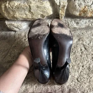 STUART WEITZMAN Black Patent Leather Peep Toe Ribbon Bow Pumps Heels 7.5 thumbnail 6