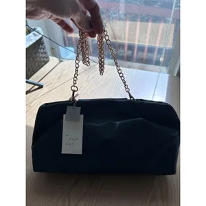 New Women’s A New Day Faux Leather Handbag 👜 Purse Black 7”x13”x7 thumbnail 7