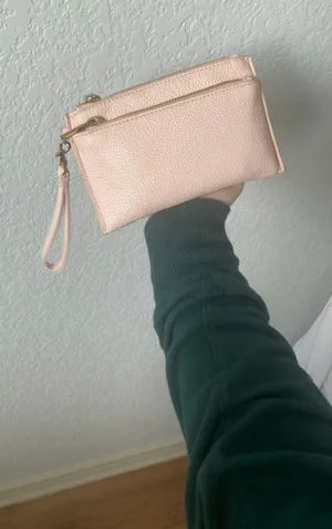 Light Pink Wristlet Wallet thumbnail 3