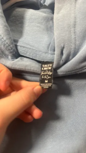 Salty crew hoodie thumbnail 2