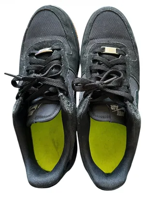 Women’s Nike Black Suede 2014 Air Force 1 Gum Soles Size 9 thumbnail 4