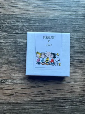 Peanuts Snoopy Gold Necklace thumbnail 3