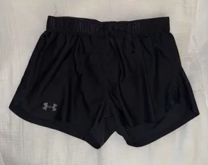 Under Armour Shorts thumbnail 1