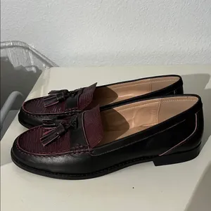 NYDJ Women’s Leather Burgundy Tassel Loafers Ariel Wine Size 8.5 thumbnail 3