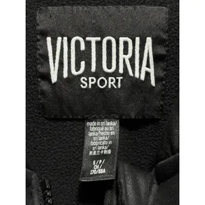 Victoria‎ Sport Athletic Jacket Logo Pockets Full Zip Size S Black Thumb Holes thumbnail 2