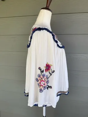Banjara Embroidered Cropped Boho Top Size M thumbnail 7