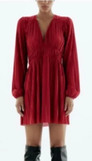 Zara Pleated Satin Dress Red Size Medium‎ 1131/850/600 Blogger Favorite thumbnail 1