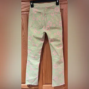 ZARA Green & Pink Floral Print Flare Cropped‎ Stretch Denim Jeans Y2k Size 4 thumbnail 4