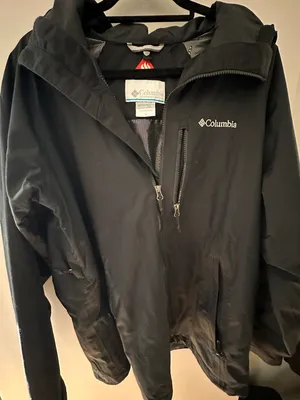 Columbia Waterproof Black Raincoat thumbnail 1