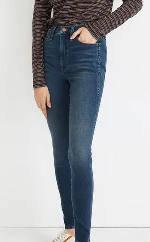 10" High-Rise Roadtripper Supersoft Jeans in Playford Wash thumbnail 4
