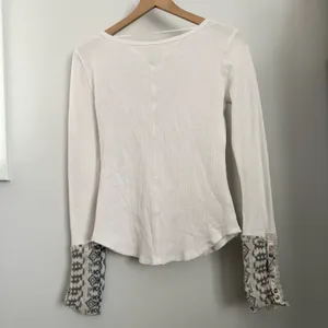 Free‎ People Medium Thermal V Neck Waffle Knit Aztec Cuff White Boho thumbnail 3