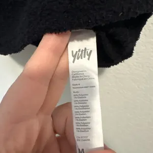 NWT YITTY Black Fuzzy textured Crop Top tank Medium thumbnail 3
