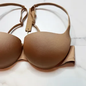 NWT Skims Ultimate Balconette Push-Up Bra  thumbnail 3