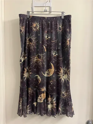 Cosmic Aura Hot Topic Celestial Skull Midi Skirt XL thumbnail 2