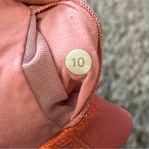 Lululemon Pink Sports Bra thumbnail 3