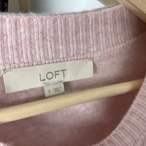 Loft light pink Crewneck pullover sweater thumbnail 3