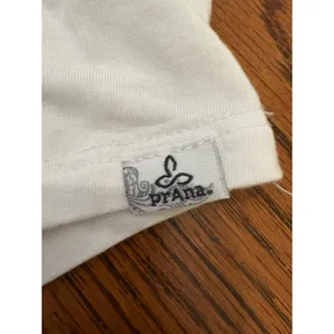 Prana V-Neck Pocket T-Shirt Womens Large White Modal Blend High Low Hem thumbnail 3