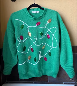 Vine & Love Blouse Christmas Sweater thumbnail 2