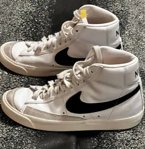 Womens sz7.5 Nike blazer mid '77 vintage high top shoes thumbnail 5