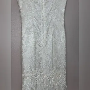 Loralie Original Vintage 90’s Off The Shoulder Lace Wedding Dress White size 4 thumbnail 8