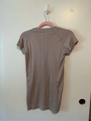 lululemon swiftly Short Sleeve Tee in Light Lavender thumbnail 5