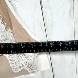 Style Stalker Dress Women Size Small White Tan Lace Detail Spaghetti Strap Mini‎ thumbnail 4