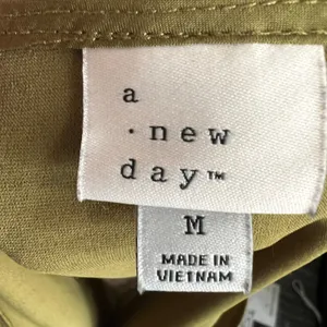 A New Day Olive Green Cami Tank Top Y2K‎ 2000s Layering Boho 90s Vintage Medium thumbnail 4