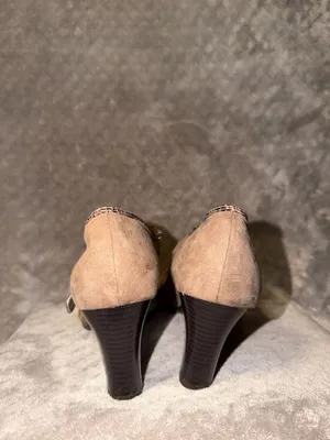 Aerosoles Water Roll Taupe Comfort Pump Mary Jane Snakeskin Trim Suede Heels thumbnail 4