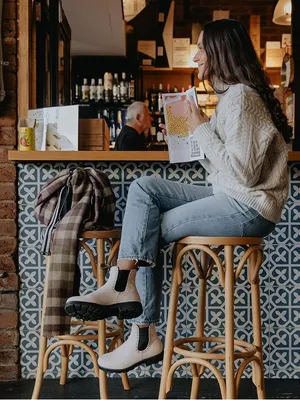 Blundstone • 2156 Women's High Top Chelsea Boots in Pearl cream leather pull on thumbnail 4