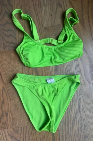 Target Bikini thumbnail 1
