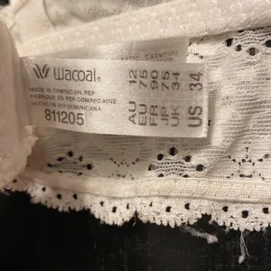 Wacoal Cream Lace Bralette Size 34 thumbnail 6
