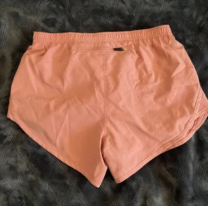 Shorts thumbnail 2