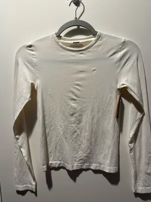 NWT Skims Smoothing Long Sleeve Marble M thumbnail 1