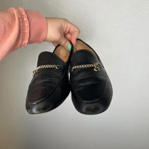 Coach Leah Loafers Black Leather‎ Gold Chain C Charm Flats CB989 Womens 8B thumbnail 2