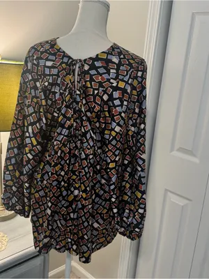 Entro Flowy Geometric Print Blouse Size Large thumbnail 6
